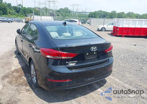 2017 Hyundai Elantra Se z USA, uszkodzony, nr VIN KMHD84LF7HU076817